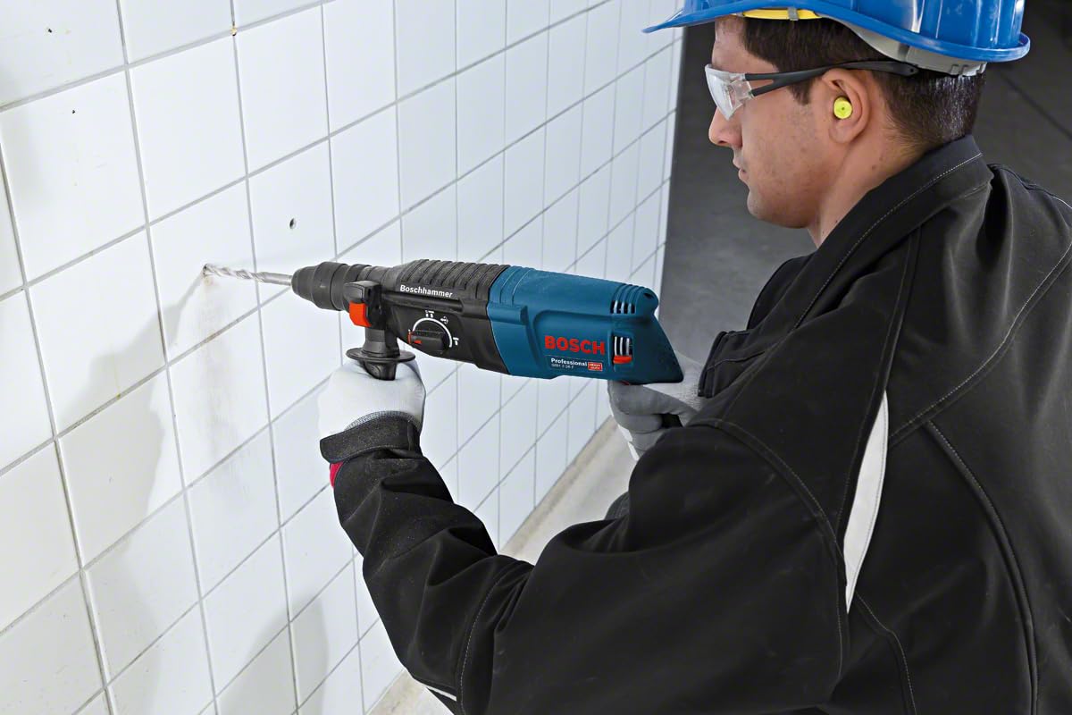 Bosch PRO Bohrhammer GBH 2-26 F (Leistung 830 Watt, Wechselfutter SDS-plus, inkl. Zusatzhandgriff, Tiefenanschlag, Maschinentuch, Schnellwechselbohrfutter, Handwerkoffer) – Bild 6